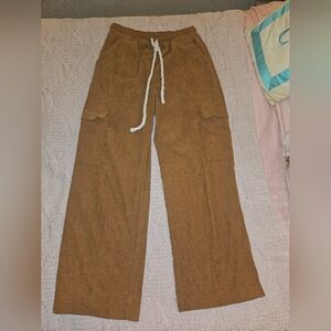 Brown Wide-Leg Cargo Cordaroy Pants with Drawstring